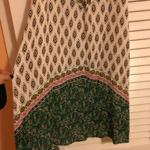 Colorful dress - Picture 2 of 4